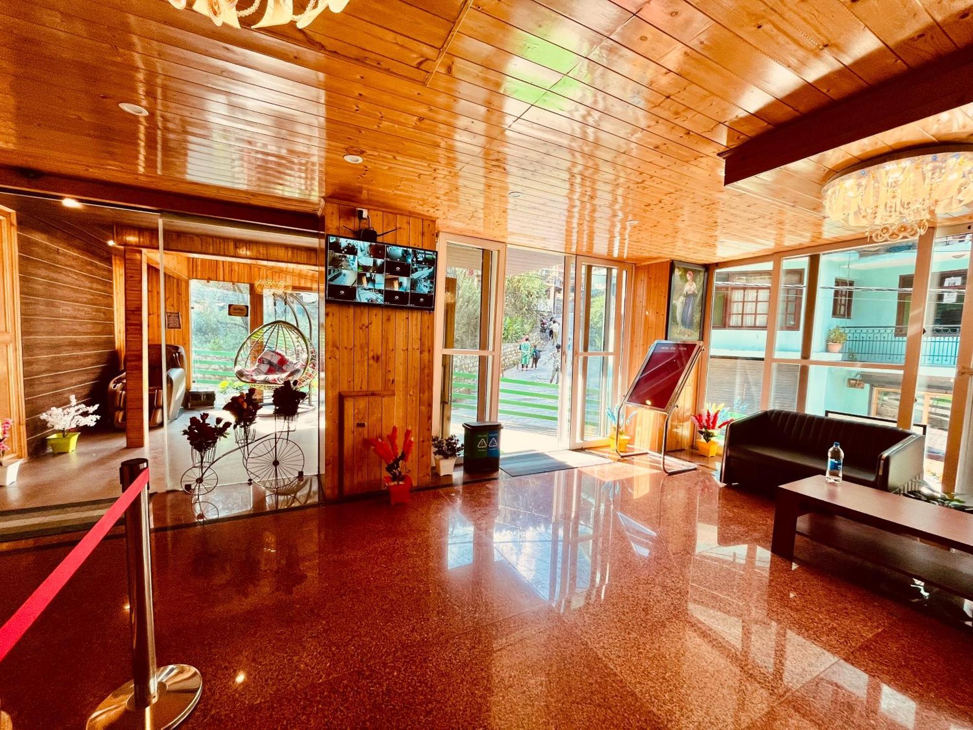 Tata Vista Resort Mall Road Manali - Centrally Heated & Air Cooled Exterior photo