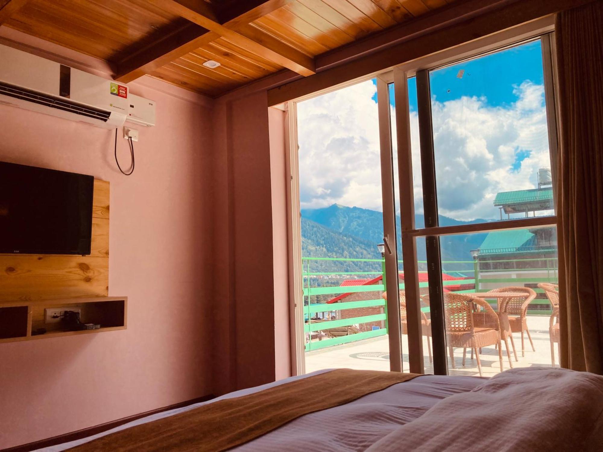 Tata Vista Resort Mall Road Manali - Centrally Heated & Air Cooled Exterior photo